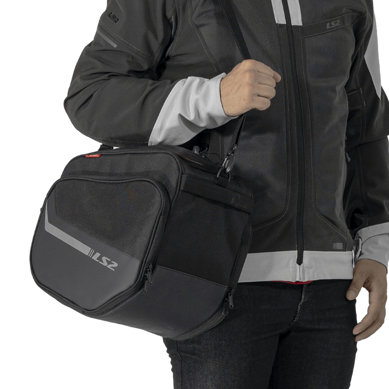 BOLSA-LS2-TUNEL-FREEDOM-NEGRO-MOTO-PIERNAS-MOTOSPBONILLO.ES